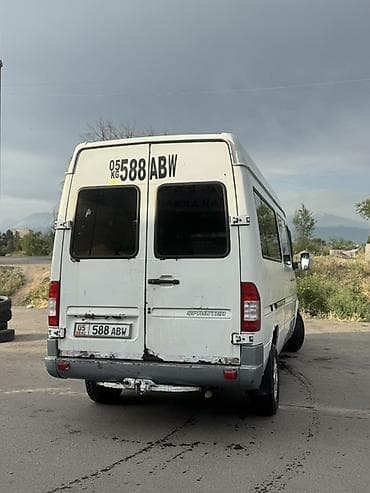 210 cdi: Легкий грузовик, Mercedes-Benz, Стандарт, Б/у — 8