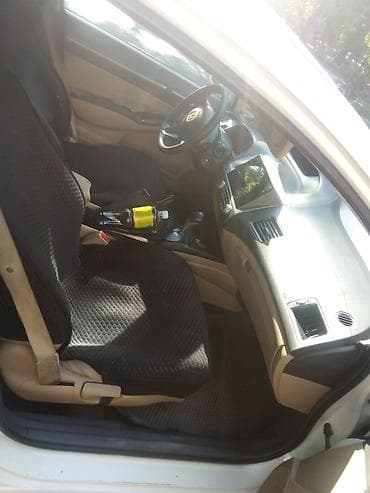 Honda Civic: 2006 г., Автомат, Бензин, Седан