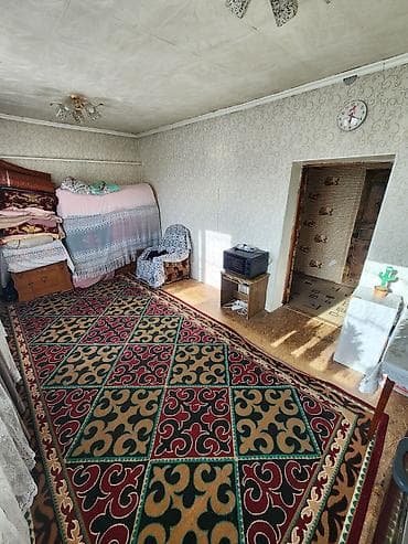 4 bedroom: Продаётся уютный дом в районе Арча-Бешик! 📍 Район: Арча-Бешик 📐 Общая — 9
