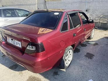 dewoo labo: Daewoo Nexia: 2010 г., Механика, Седан — 3