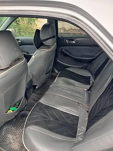 Транспорт: Honda Accord: 2001 г., Автомат, Бензин, Седан — 8
