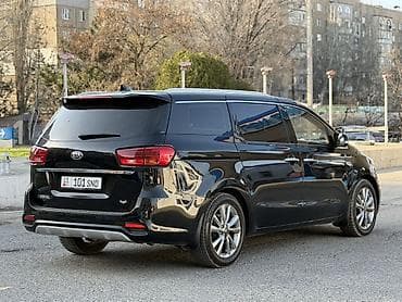 colf 2: Kia Carnival: 2018 г., 2.2 л, Автомат, Дизель, Минивэн — 5