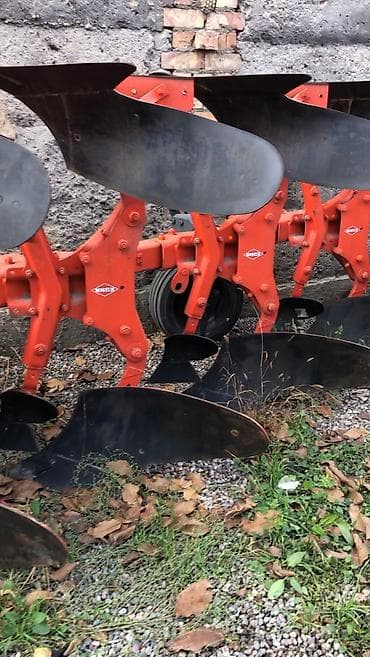 kia reo: Услуги трактора, комбайна Джон Дир / John Deere Пахата плуг — 2