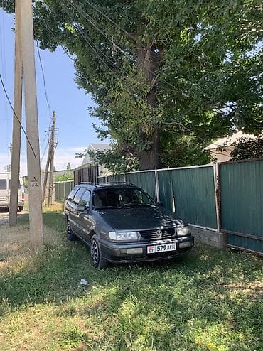 2 9 тди: Volkswagen Passat: 1995 г., 1.8 л, Кол менен иштөөчү, Бензин, Седан — 8