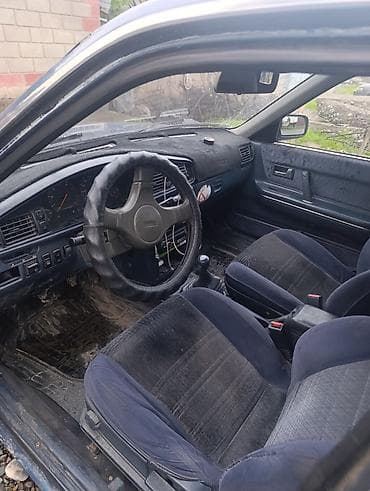 усилитель субару: Mazda 626: 1988 г., 2 л, Ручные, Газ, Универсал — 6