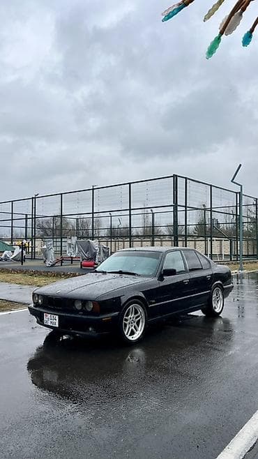 малолитражные авто: BMW 5 series: 1988 г., 2.5 л, Механика, Бензин, Седан — 8