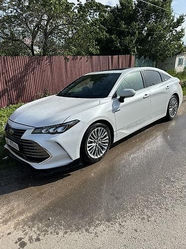 Toyota Avalon: 2019 г., 2.5 л, Гибрид, Седан at lalafo.kg Toyota Avalon: 2019 г., 2.5 л, Гибрид, Седан