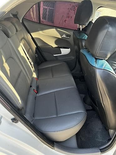 w220 s55: Kia Morning: 2017 г., 1 л, Вариатор, Бензин, Хэтчбэк — 3