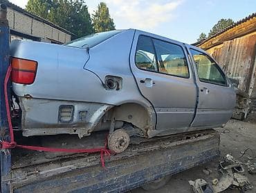 капот на мерседес 210: Кузовные элементы на Volkswagen vento (седан, поколение 1994е) — 1