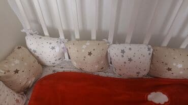 памперсы оптом со склада: . Подушки в манеж 12 шт( полный набор) все целые. цвета белый — 3