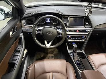 сеед: Hyundai Sonata: 2018 г., 2 л, Автомат, Бензин, Седан — 4