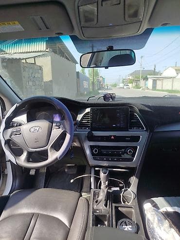 коробка на соната: Hyundai Sonata: 2017 г., Седан — 6