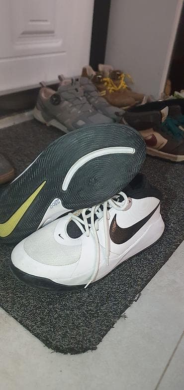 Мужские кроссовки, 37.5, Nike, Б/у, цвет - Белый, Самовывоз