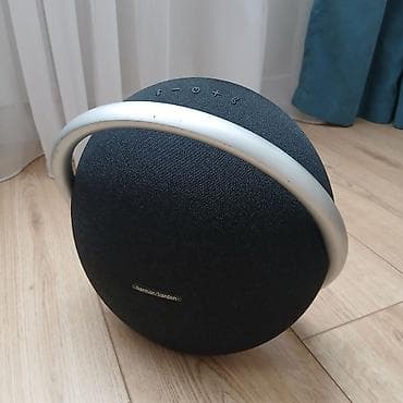 audio technica: Harman/Kardon Onyx Studio 8 (серия Onyx, узнаваемый «кольцевой» — 1