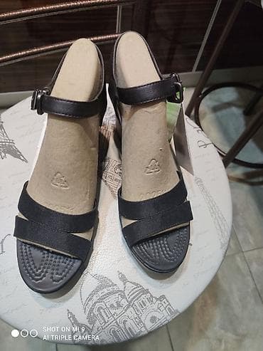 купить женские кроксы: Crocs босоножки!!! Новые!!! 38-39 р w8 Оригинал!!! (покупались в — 4