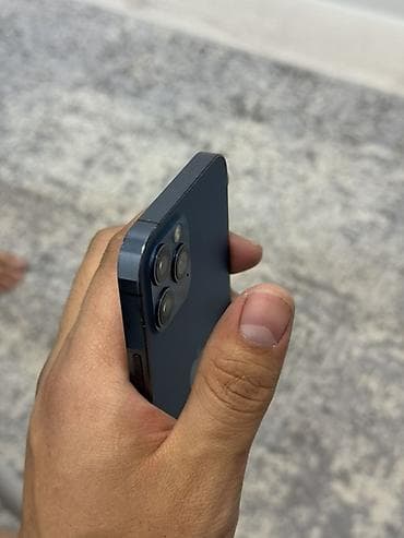 Apple iPhone: IPhone 12 Pro, Б/у, 128 ГБ, Sierra Blue, Зарядное устройство, Защитное стекло, Чехол, 76 % — 2