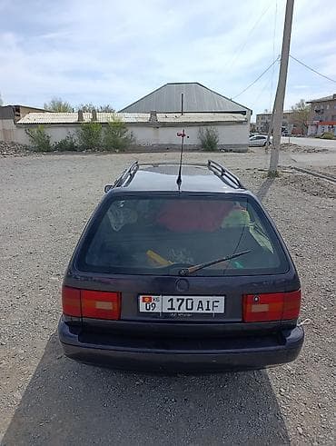 ткани на авто: Volkswagen Passat Variant: 1995 г., 2 л, Механика, Бензин, Универсал — 6