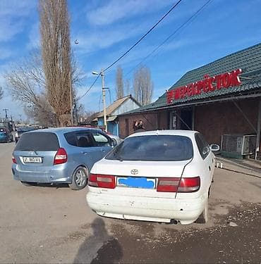 195 65: Toyota Carina E: 1995 г., 1.8 л, Механика, Бензин, Хэтчбэк — 8