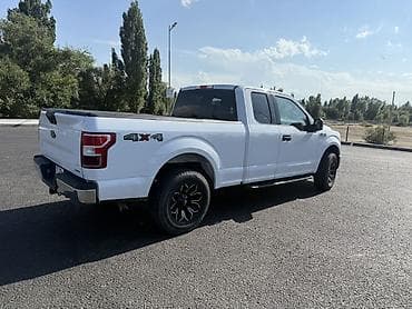 Ford F-150: 2018 г., 2.7 л, Автомат, Бензин, Пикап — 3