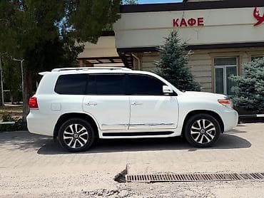 Транспорт: Toyota Land Cruiser: 2012 г., 5.7 л, Автомат, Газ, Внедорожник — 1
