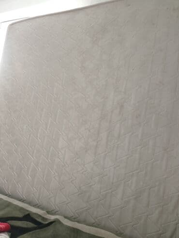 Уход и хранение одежды: Матрас пружинный/беспружинный не указан, стандартной высоты, светлый — 1