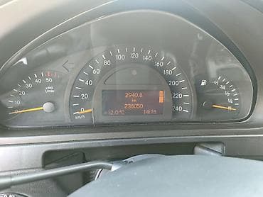 газель 4 4: Mercedes-Benz G-Class: 2004 г. — 4