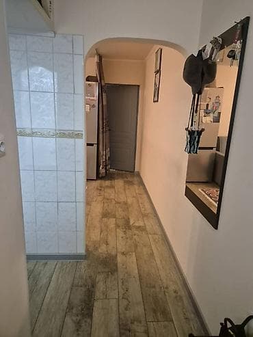 Квартиры: 2 комнаты, 43 м², 4 мкр 104 серия, 2 этаж, Косметический ремонт — 3