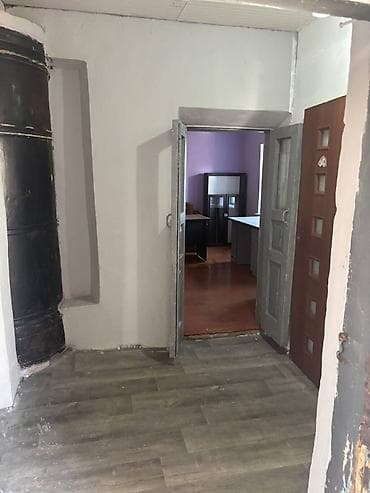 3: 50 м², 3 комнаты — 3