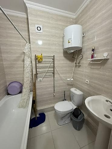 гостиница 1000: Сдаю квартиру посуточная 2500 сом Элитка 1 комнатная бытовая техника — 2