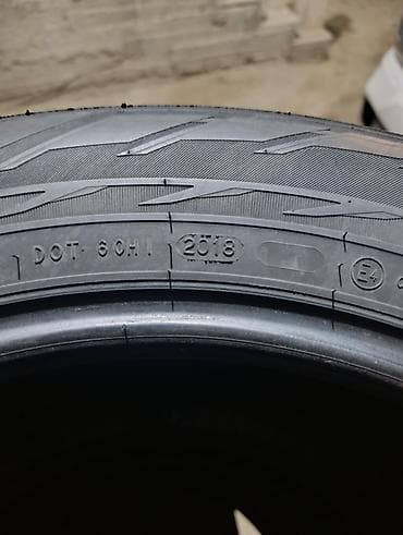 каракол сапок: Шиналар 225 / 65 / R 17, Кыш, Колдонулган, Комплект, Жол тандабастар (АТ/МТ), Орусия, Nokian — 2