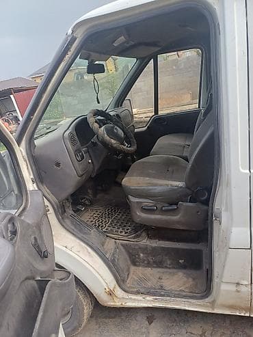 subaru продаю: Ford Transit: 2001 г., 2 л, Механика, Дизель, Фургон — 6