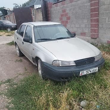 Daewoo Nexia: 2006 г., 1.5 л, Механика, Бензин, Седан — 1