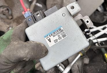 fit: Блок управления (реле/модуль) с Блок мозг рулевой рейки на Honda — 1