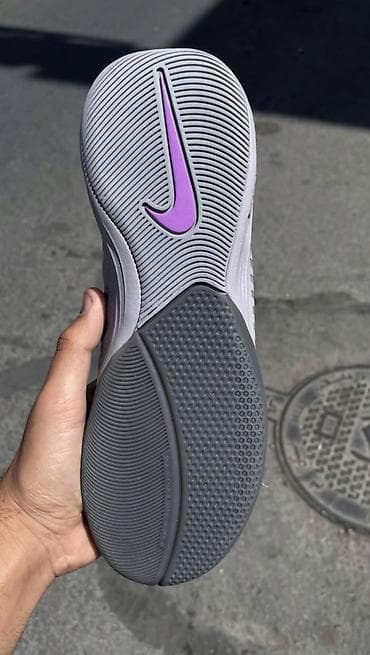 Мужская обувь: Мужские кроссовки, 41, Nike, Новый, цвет - Серый, Самовывоз — 1
