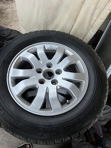 Колеса в сборе 215 / 65 / R 16, Зима, Б/у, Комплект, Легковые, Литые, отверстий - 5 at lalafo.kg Колеса в сборе 215 / 65 / R 16, Зима, Б/у, Комплект, Легковые, Литые, отверстий - 5