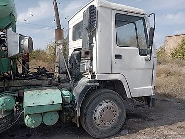 комод с зеркало: Бетономешалка, Volvo, 1990 г., до 7 м3 — 2