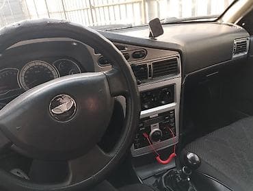 нехсия капот: Daewoo Nexia: 2011 г., 1.5 л, Ручные, Бензин, Седан — 6