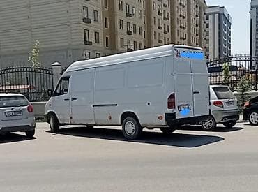 Унаа: Жеңил жүк ташуучу унаа, Mercedes-Benz, Стандарт, Колдонулган — 1
