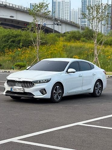 Kia K7: 2022 г., Автомат, Седан