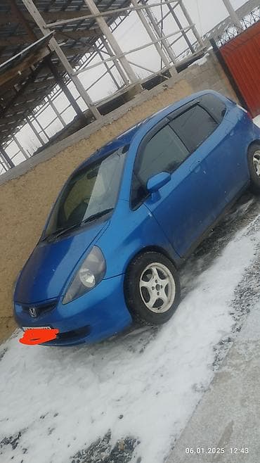 багажник фита: Honda Fit: 2003 г., 1.3 л, Автомат, Бензин, Хэтчбэк — 2