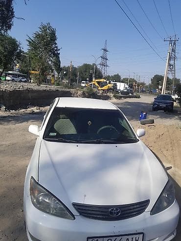 Toyota Camry: 2004 г., 2.4 л, Автомат, Седан — 1