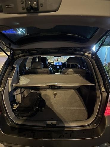 гибрит центр: Toyota Highlander: 2010 г., 3.3 л, Гибрид, Кроссовер — 9