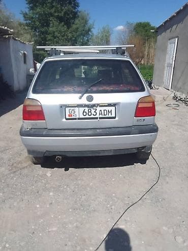 13 колпаки: Volkswagen Golf: 1992 г., 1.8 л, Механика, Бензин, Хэтчбэк — 2