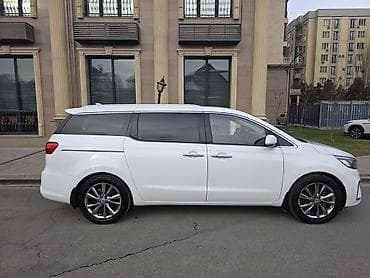 ручник: Kia Carnival: 2019 г., 2.2 л, Автомат, Дизель, Минивэн — 2