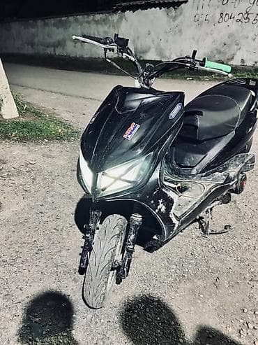 Пишите в ватсап Скутер/мопед городского класса, черный кузов
