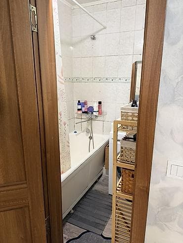 широков квартира: 2 комнаты, 43 м², Сталинка, 1 этаж — 9