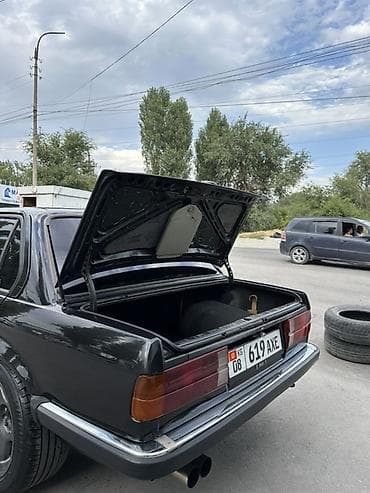 на грузовое авто: BMW 3 series: 1986 г., 3 л, Механика, Бензин, Седан — 10