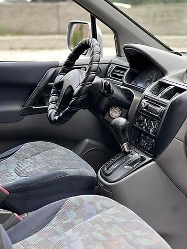 mitsubishi eclipse: Mitsubishi Space Runner: 2000 г., Автомат, Бензин, Минивэн — 7