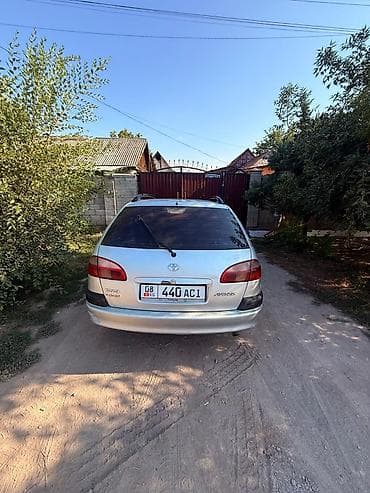 cls 450: Toyota Avensis: 2001 г., 2 л, Механика, Дизель, Универсал — 4