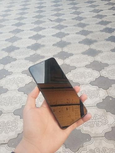 дисплей samsung j5: Смартфон TCL с круглым модулем камер - Экран: безрамочный, с — 1